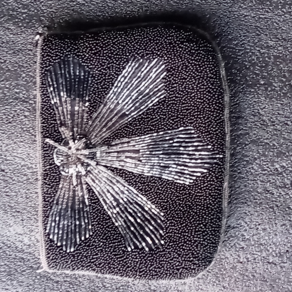 Bead purse